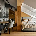 Tatra Nest - Apartamenty Z Jacuzzi I Spa Apartment *