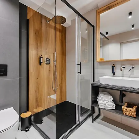 Tatra Nest - Jacuzzi, Sauna! Apartment