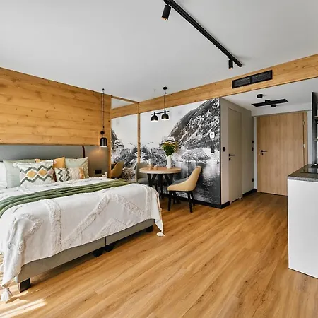 Tatra Nest - Jacuzzi, Sauna! Apartment *