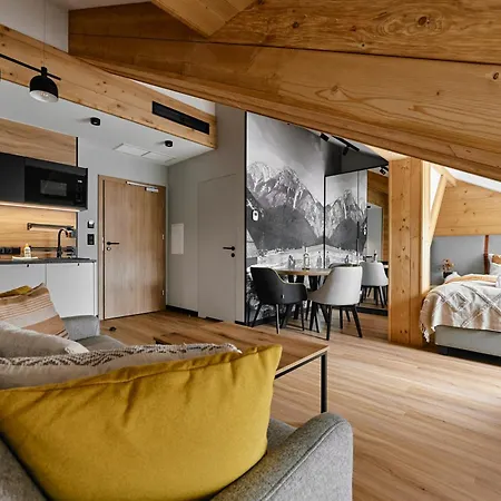 Tatra Nest - Jacuzzi, Sauna! Apartment